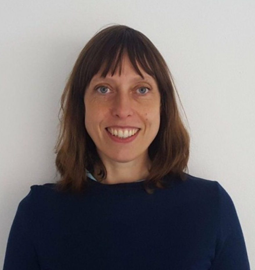 Laura Simpson portrait image.